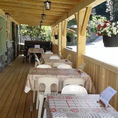 Hotel Logis Hotel Le Relais Des Villards 2*