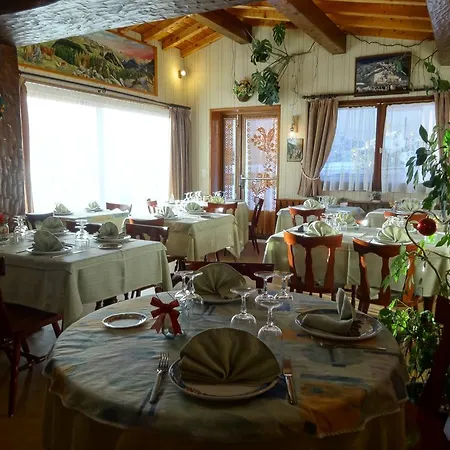 Logis Hotel Le Relais Des Villards Hotel Seez
