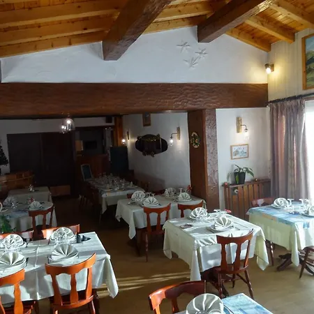 Hotel Logis Hotel Le Relais Des Villards Seez
