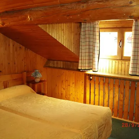 Hotel Logis Hotel Le Relais Des Villards 2*