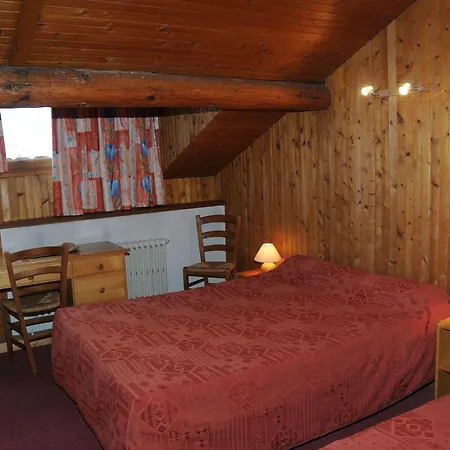Logis Hotel Le Relais Des Villards Hotel