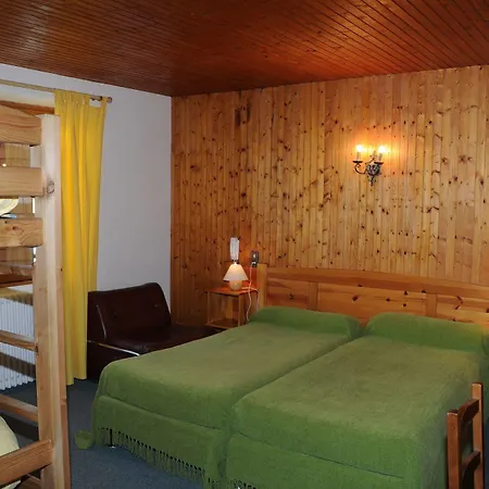 Hotel Logis Hotel Le Relais Des Villards
