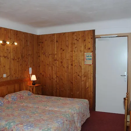 Logis Hotel Le Relais Des Villards 2* Seez